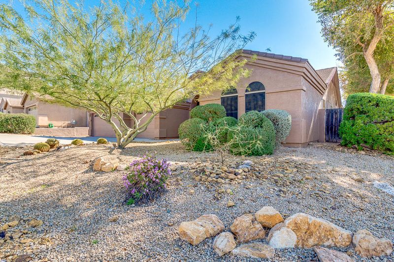 6349 W Prickly Pear Trl, Phoenix, AZ 85083