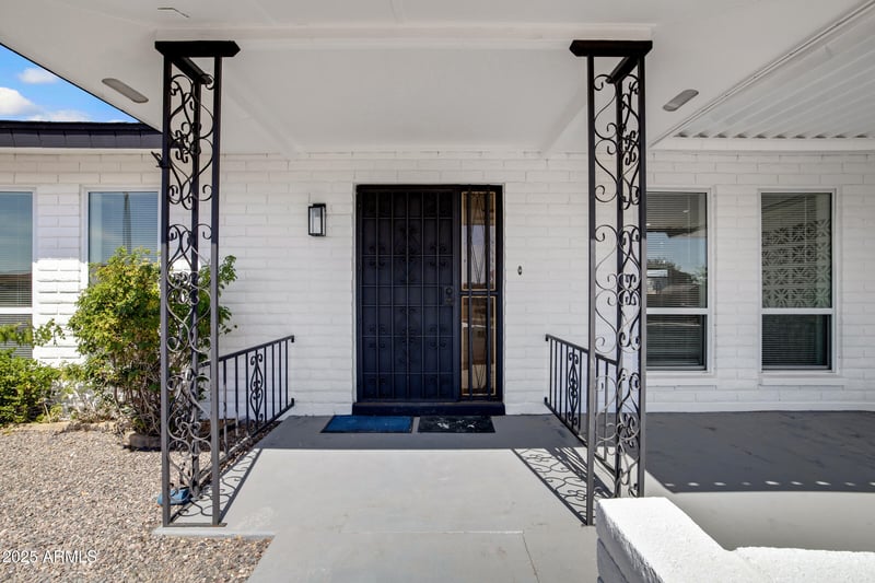 635 67th Pl, Mesa, AZ 85205