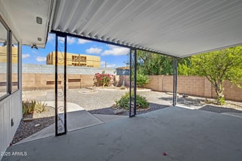 635 67th Pl, Mesa, AZ 85205