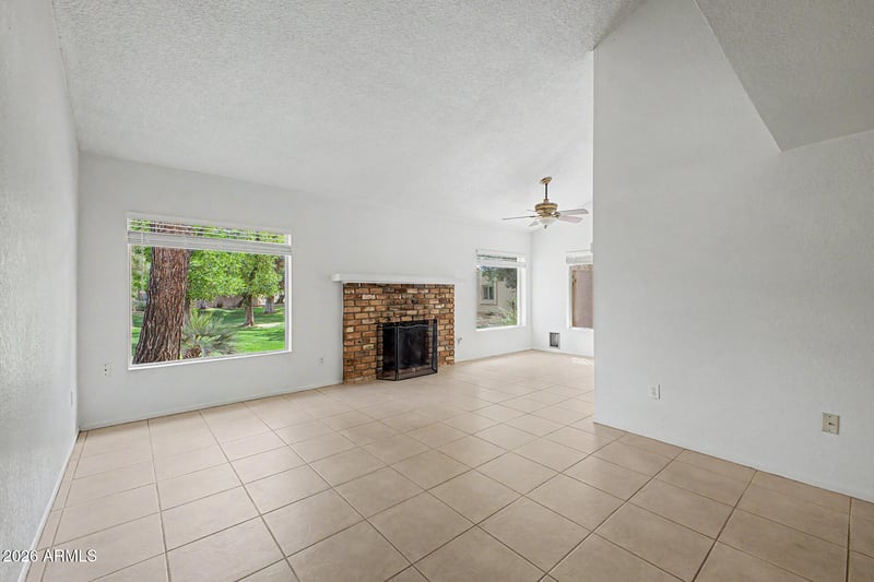 6350 78th St #291, Scottsdale, AZ 85250