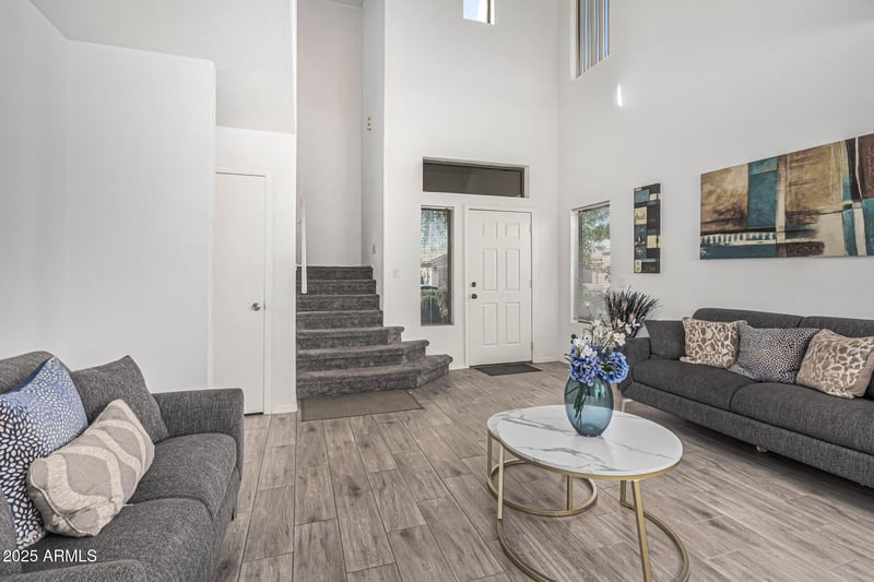 6350 Hess St, Phoenix, AZ 85043
