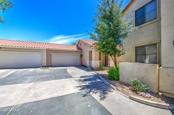 6351 Blake St, Gilbert, AZ 85298
