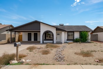 6351 Mountain View Rd, Glendale, AZ 85302