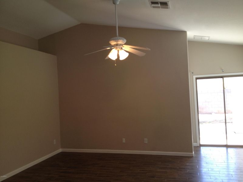 6351 W Gross Ave, Phoenix, AZ 85043