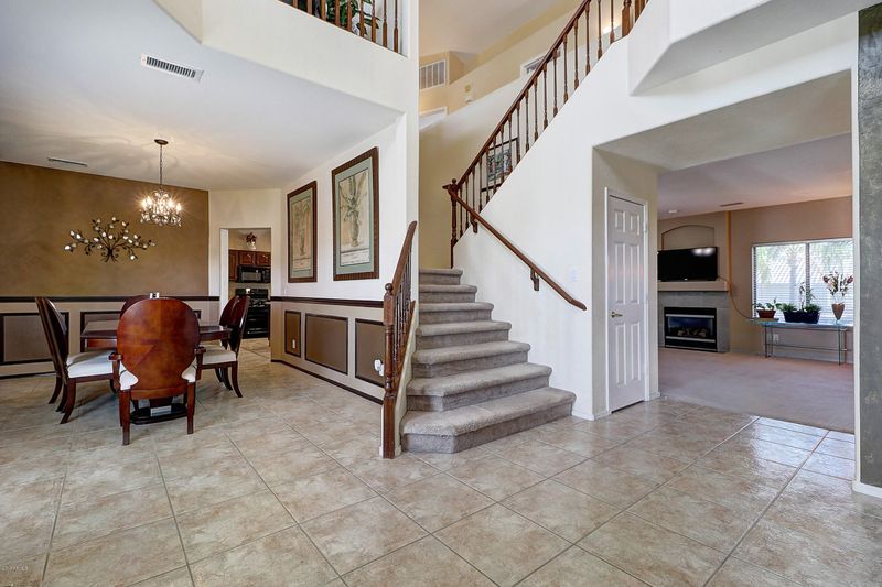 6351 W Hackamore Dr, Phoenix, AZ 85083