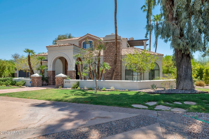 6352 E Vista Dr, Paradise Valley, AZ 85253
