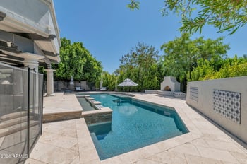 6352 Vista Dr, Paradise Valley, AZ 85253