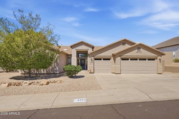 6352 W Briles Rd, Phoenix, AZ 85083