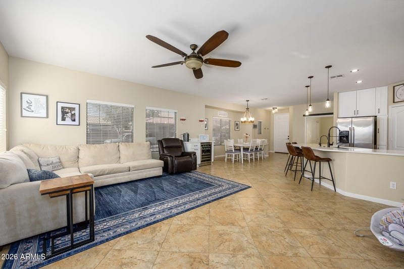 6353 Kimberlee Way, Chandler, AZ 85249