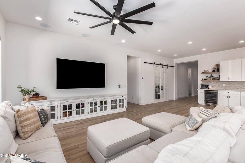 6356 Granite St, Gilbert, AZ 85298