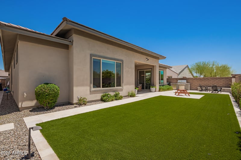 6356 Granite St, Gilbert, AZ 85298