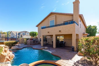 6356 Adobe Dr, Glendale, AZ 85308