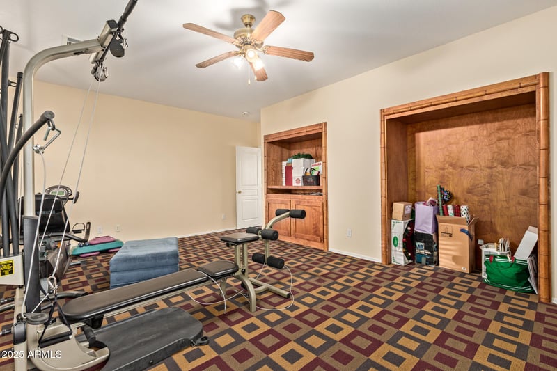 6358 Legend Ct, Gilbert, AZ 85298