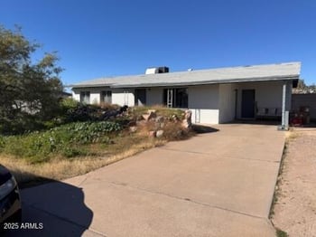 636 94th Way, Mesa, AZ 85207