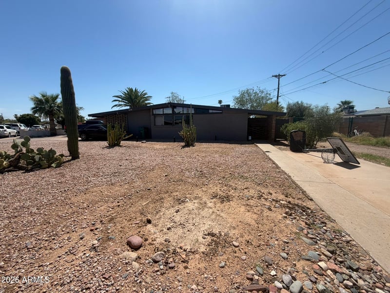 636 N Ash St, Mesa, AZ 85201
