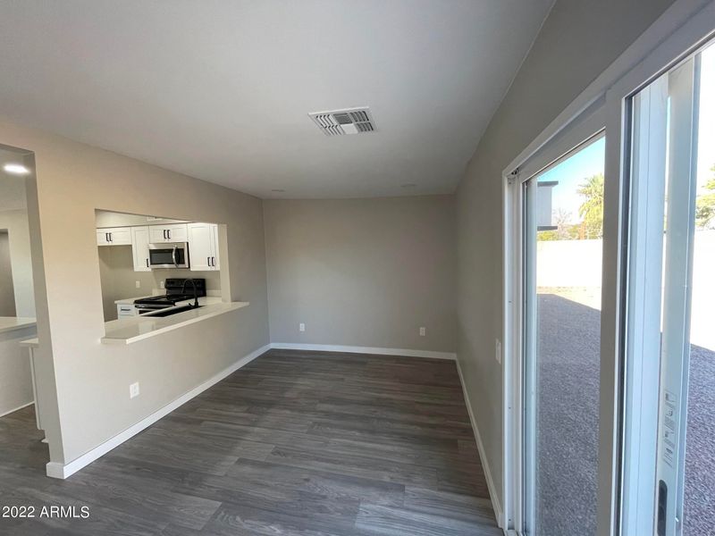 636 W Magdalena Dr, Tempe, AZ 85283