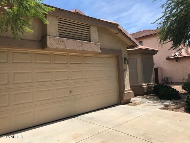 6360 W Adobe Dr, Glendale, AZ 85308