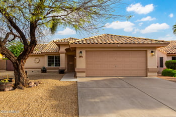 6361 Regina St, Mesa, AZ 85215