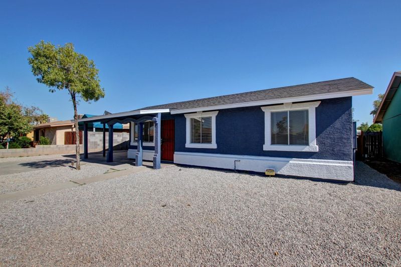 637 N 69th Ave, Phoenix, AZ 85043