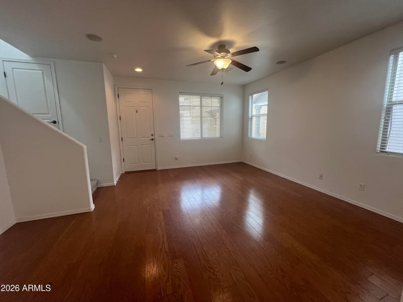 637 Buena Vista Ave, Gilbert, AZ 85296