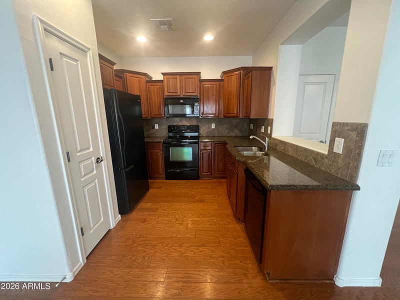 637 Buena Vista Ave, Gilbert, AZ 85296
