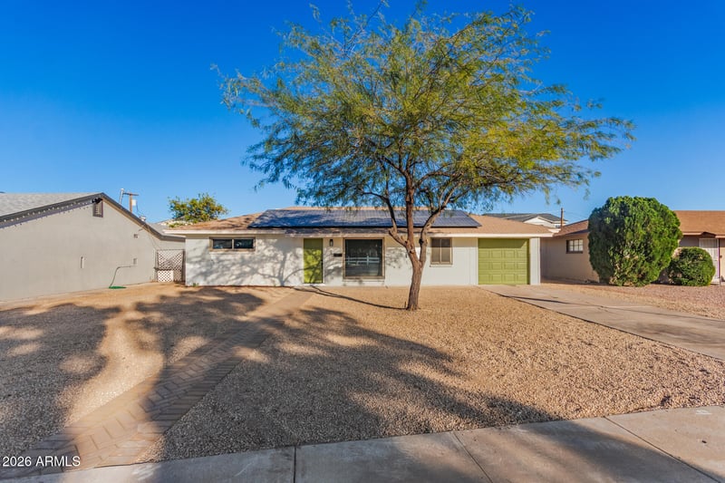 637 Sunset Dr, Chandler, AZ 85225