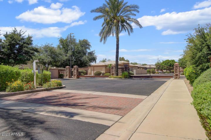 6375 W Pontiac Dr, Glendale, AZ 85308