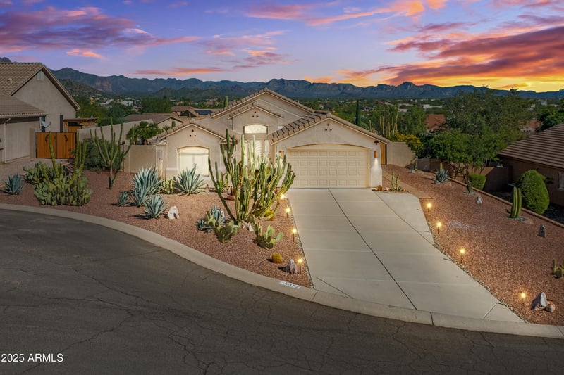 6377 Kiva Cir, Gold Canyon, AZ 85118