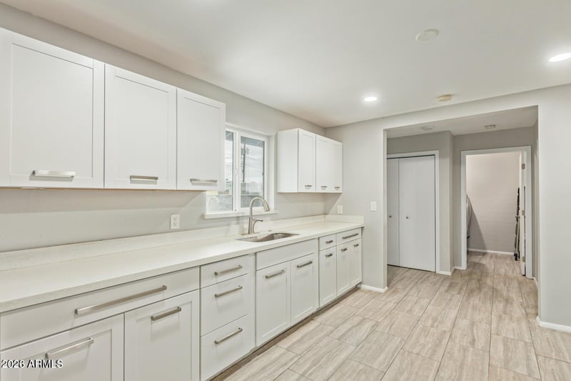 638 7th Dr, Mesa, AZ 85204