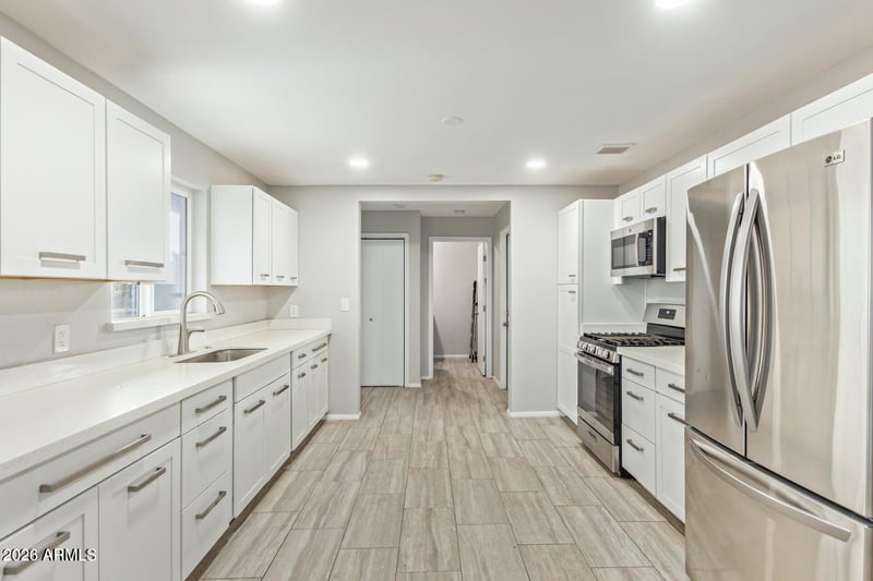 638 7th Dr, Mesa, AZ 85204