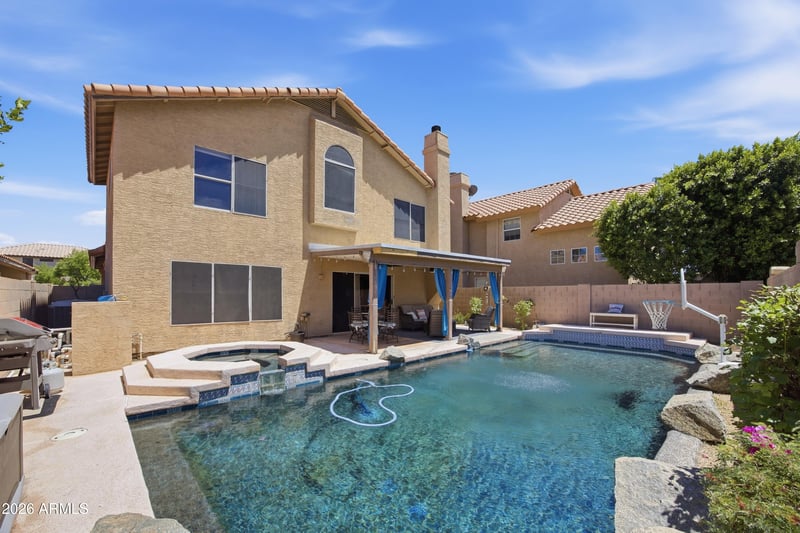638 Surfside Dr, Gilbert, AZ 85233