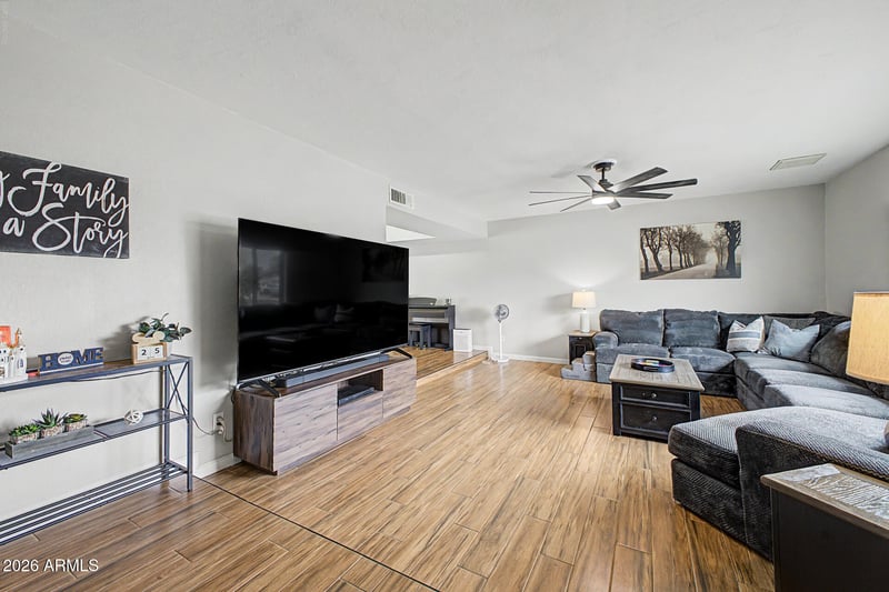 638 W Paseo Way, Tempe, AZ 85283