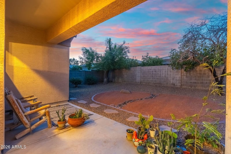 6384 W Pontiac Dr, Glendale, AZ 85308