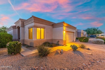 6384 Pontiac Dr, Glendale, AZ 85308