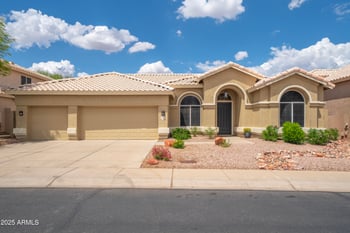 6388 W Donald Dr, Glendale, AZ 85310