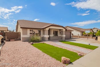 6389 Muriel Dr, Glendale, AZ 85308