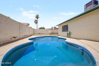 639 Strahan Dr, Tempe, AZ 85283