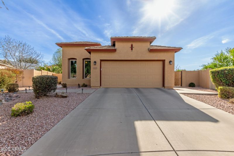 6399 S Twilight Way, Gilbert, AZ 85298