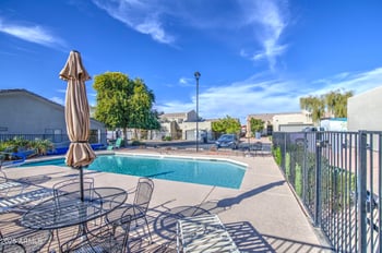 64 63rd St #25, Mesa, AZ 85205