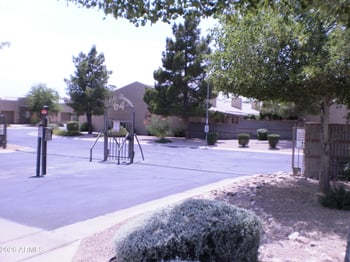 64 63rd St #66, Mesa, AZ 85205