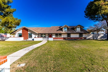 640 Melody Dr, Gilbert, AZ 85234