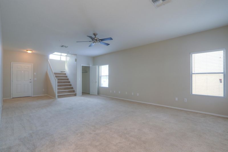 640 E Woodsman Pl, Chandler, AZ 85286
