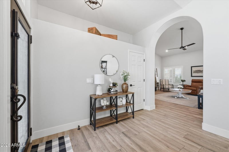 640 N Alder Dr, Chandler, AZ 85226