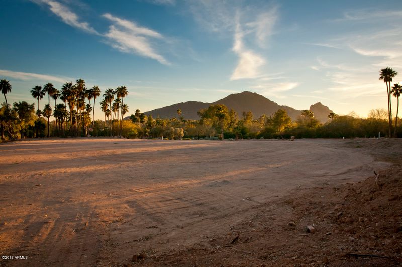 6400 E Cactus Wren Rd, Paradise Valley, AZ 85253