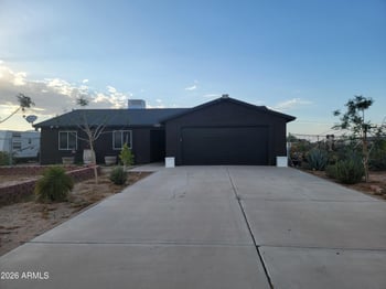 6400 Fox Hollow Ln, San Tan Valley, AZ 85140
