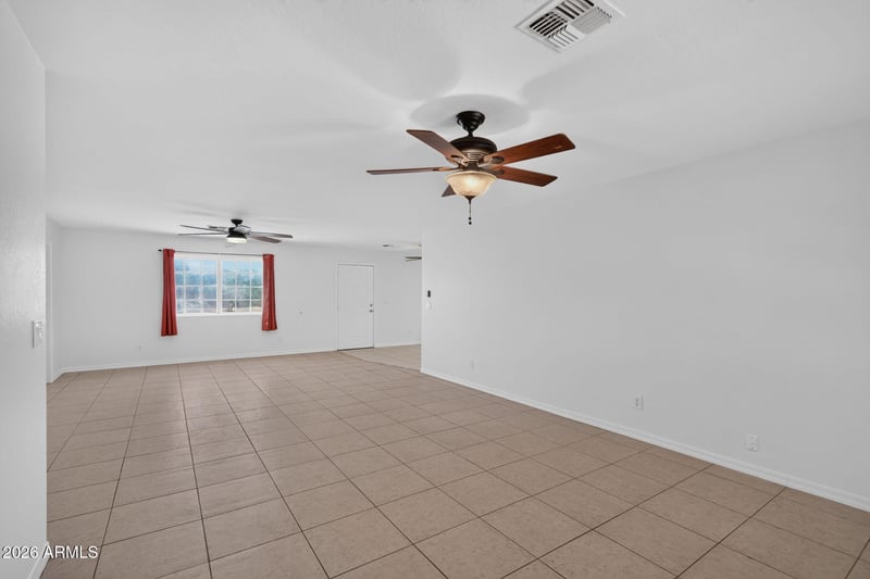 6401 Fox Hollow Ln, San Tan Valley, AZ 85140