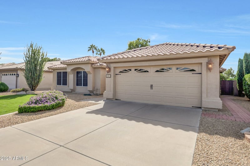 6401 Irma Ln, Glendale, AZ 85308