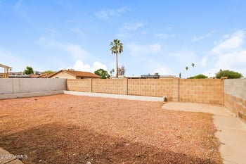 6402 44th St, Phoenix, AZ 85042