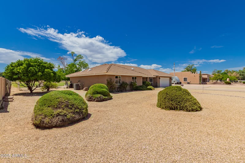 6402 Citrus Rd, Waddell, AZ 85355