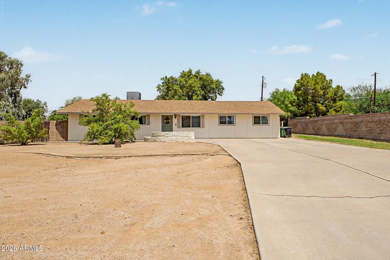 6402 E Princess Dr, Mesa, AZ 85205